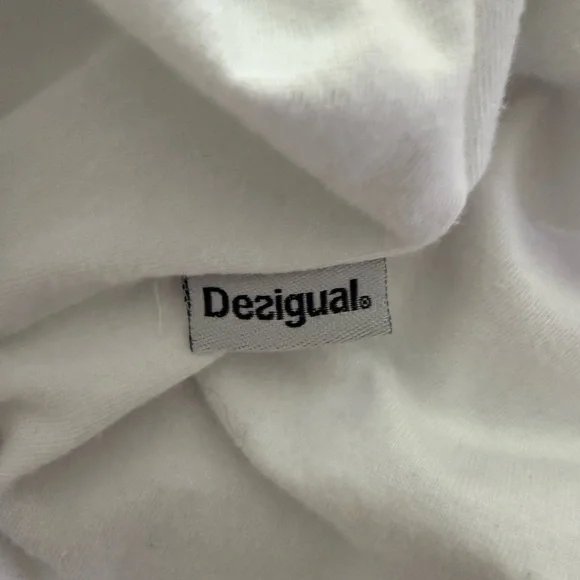 Desigual Atypical Graphic Sleeveless Tee XL Boho Art Top - Picture 8 of 8